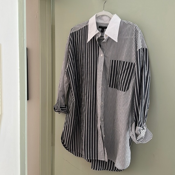 Banana Republic Button Down Tunic - Picture 1 of 3